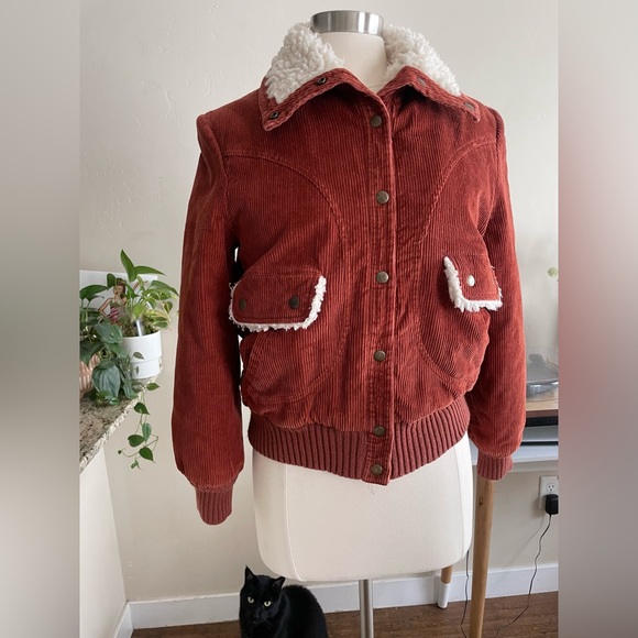 Vintage Corduroy Bomber jacket. - Picture 4 of 6